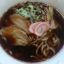 富山ブラックラーメン