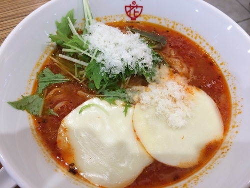 「モッツアレラトマトスープ麺」@トマトの花 イオンモール日の出店の写真