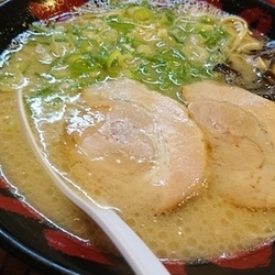 とんこつラーメン