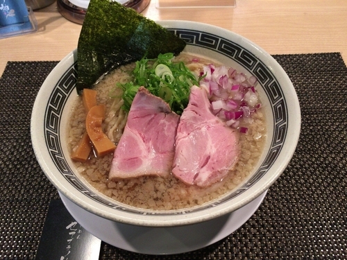 「背脂煮干しそば¥750+麺大盛¥100」@らーめん セアブラノ神 壬生本店の写真