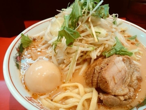 「辛くないラーメン＋味玉」@ラーメン 風らいぼうの写真