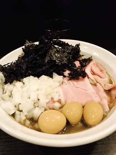 「燕三条丿貫風+うずら+牡蠣の和え玉」@灰汁中華 丿貫 福富町本店の写真