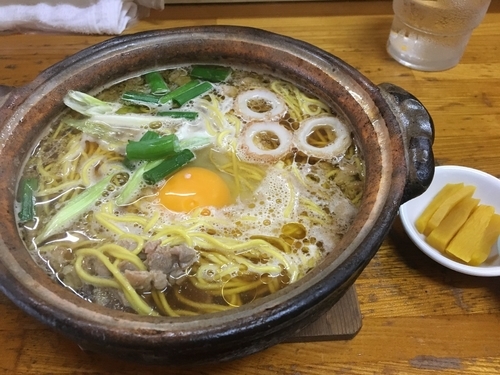「鍋焼きラーメン普通盛り550円」@橋本食堂の写真