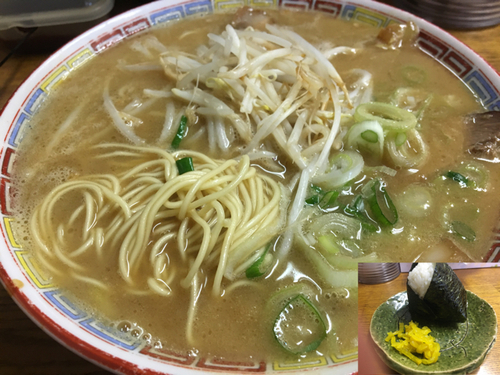 「らーめん650円、むすび150円」@与壱の写真