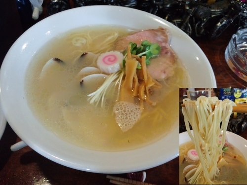 「はまぐり×真鯛ラーメン塩1080円」@麺酒処 ふくろうの写真