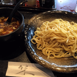 醤油つけ麺（750円）