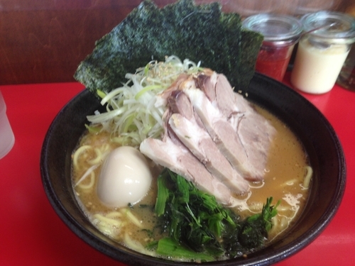 「得とくラーメン」@横浜家系  一二三家の写真