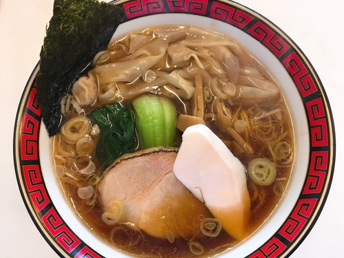 「わんたん中華そば 800円」@中華そば 華丸の写真