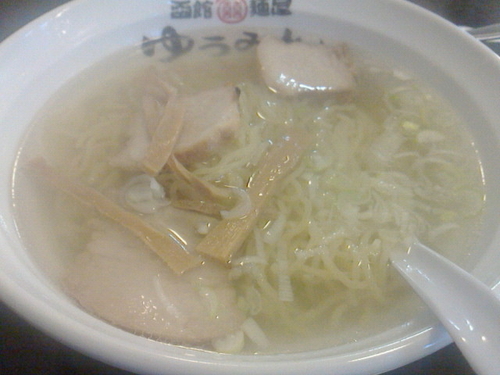 「塩ラーメン、半チャーハンセット」@函館麺屋 ゆうみんの写真