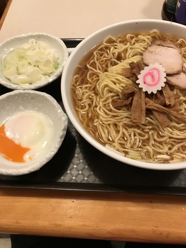 「中華そば 大盛 ネギ増 温玉」@赤坂味一 亀戸店の写真