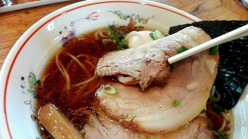 「醤油ラーメン」@中華そば 一楽の写真