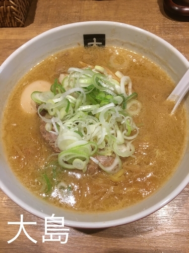 「味噌らーめん + 煮たまご」@大島の写真