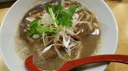 「濃厚煮干そば」@煮干麺 月と鼈の写真