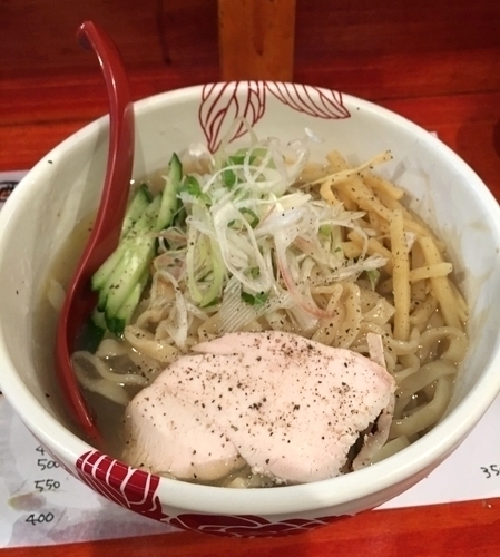 「限定麺  ぷるぷるスープの鶏にぼ冷やし ￥850」@麺処 あす花の写真