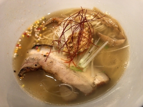 「真鯛塩らぁ麺 寿」@らぁ麺BAR 錦 iwamotoの写真