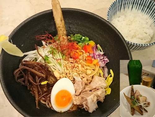 「スパイスまぜそば￥900＋半ライス￥100 他」@スパイスラーメン 点と線.の写真