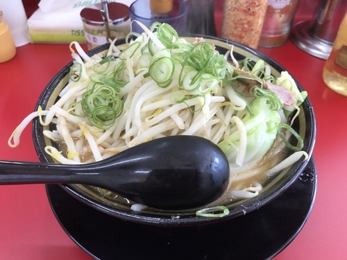 「野菜ラーメン」@家系ラーメン 王道家の写真