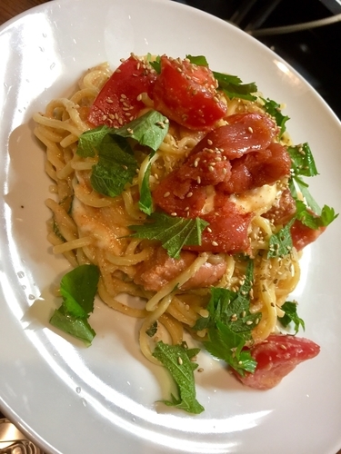 「【アキラ式Ｐ】 明太子とトマトのまぜそば￥800」@ラーメンアキラの写真