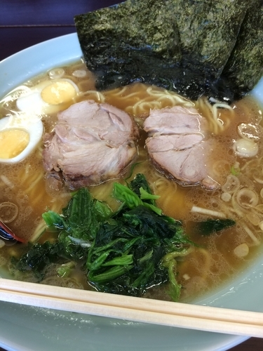 「ラーメン（中盛り）」@ラーメンショップ 二ツ橋店の写真