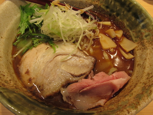 「焼きあご塩らぁ麺　「800円」」@焼きあご塩らー麺 たかはし 上野店の写真