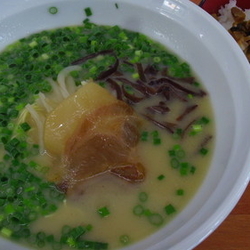 白らーめん＋ねぎ＋ランチ高菜丼