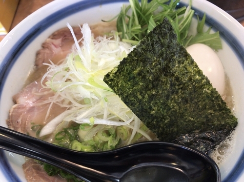 「湧らーめん 得入り」@ラーメン 湧の写真