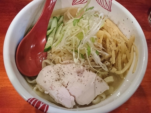 「【限定】ぷるぷるスープの鶏にぼ冷やし」@麺処 あす花の写真