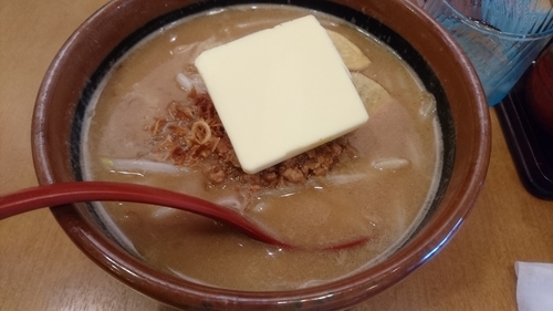 「味噌バターラーメン」@みそ屋 田所商店 WBG店の写真