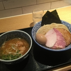 特製濃厚魚介つけ麺