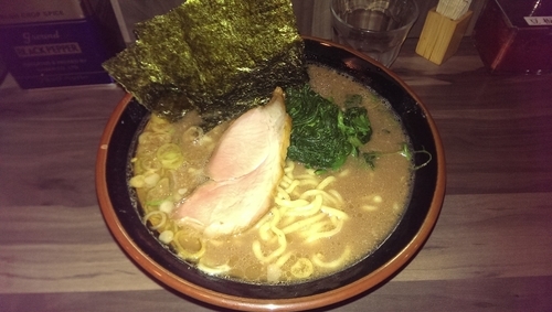 「ラーメン大盛」@神田ラーメン わいず 神田本店の写真