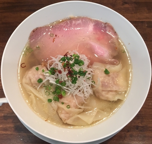 「塩海老ワンタン麺1100円」@創作麺工房 鳴龍の写真