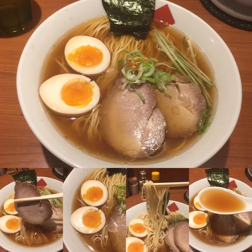 「東京駅醤油中華そば」@東京の中華そば ちよがみの写真