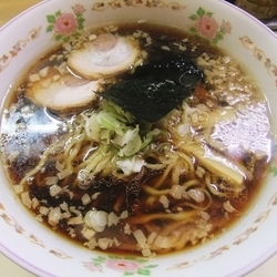 ラーメン（680円）