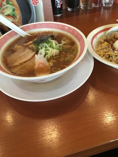 「醤油らーめん司やみつき半チャーハンセット760円 +80円」@幸楽苑 舎人店の写真