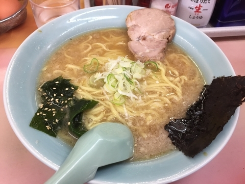 「ラーメン600円 麺少なめ」@ラーメン かいざんの写真