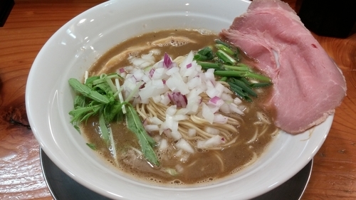 「煮干し豚骨らーめん」@煮干し豚骨らーめん専門店 六郷の写真