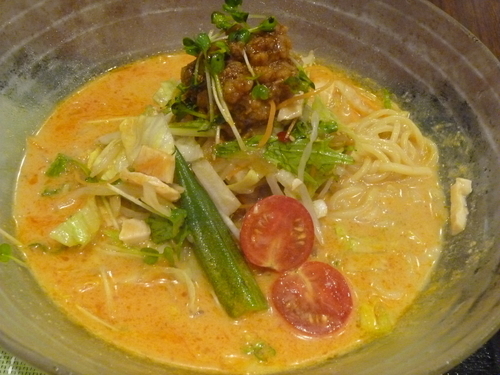 「冷やしちゃんぽん　赤」@長崎ちゃんぽん リンガーハット ララガーデン長町店の写真