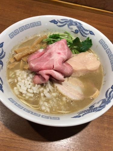 「渾身の一杯 煮干そば850円」@寿製麺よしかわ 川越店の写真