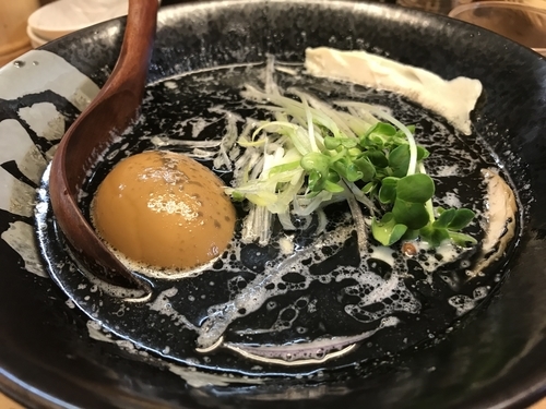 「煮玉子焦がし鶏白湯」@ぼっこ志の写真