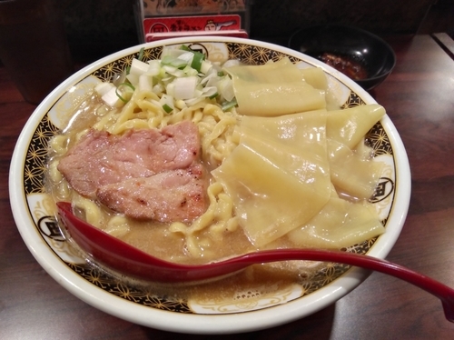 「煮干ラーメン(塩、大盛、いったん麺まし)」@すごい煮干ラーメン凪 西新宿7丁目店の写真