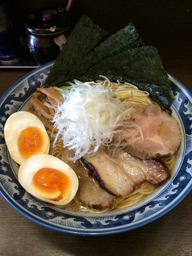 「豊魚鶏だし醤油ラーメン 味玉入り」@麺処 さとうの写真