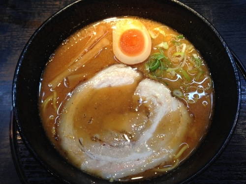「みそラーメン＋トロ軟骨丼」@草津亭の写真