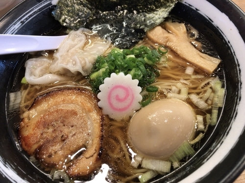 「本丸特製」@麺舞 龍eの写真