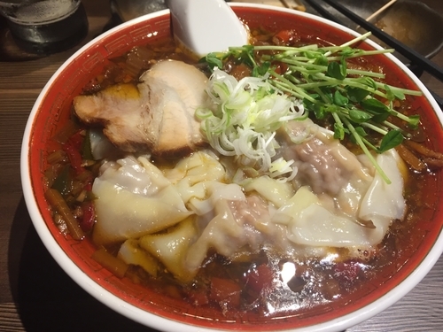 「カラミワンタン (ほんいつ)」@拉麺5510の写真