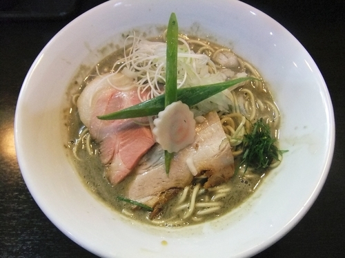 「濃密な煮干しそば（780円）」@中華そば いづるの写真