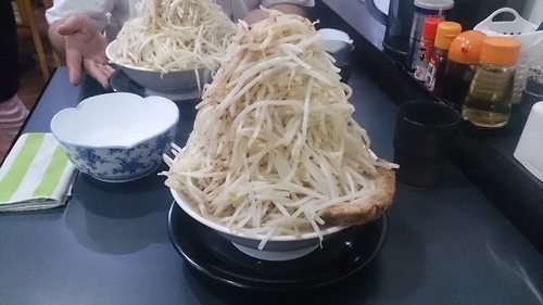 「らーめん大780円+特盛り100円」@麺屋 とん嬉の写真