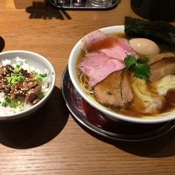 特製中華そば 炙り丼