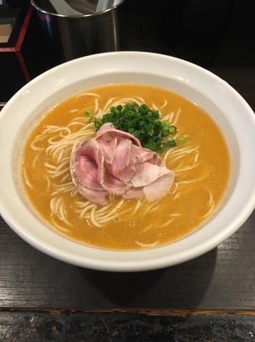 「オマール海老ポタージュそば」@灰汁中華 丿貫 福富町本店の写真