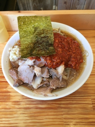 「ぶた入りオロチョンラーメン 700円」@にかいやの写真