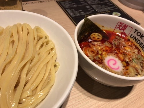 「辛つけめんライト」@TOKYO UNDER GROUND RAMEN 頑者の写真